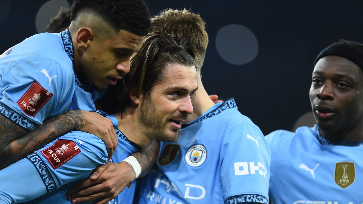 Man City vs Salford City: Një Ndeshje e Pazakontë